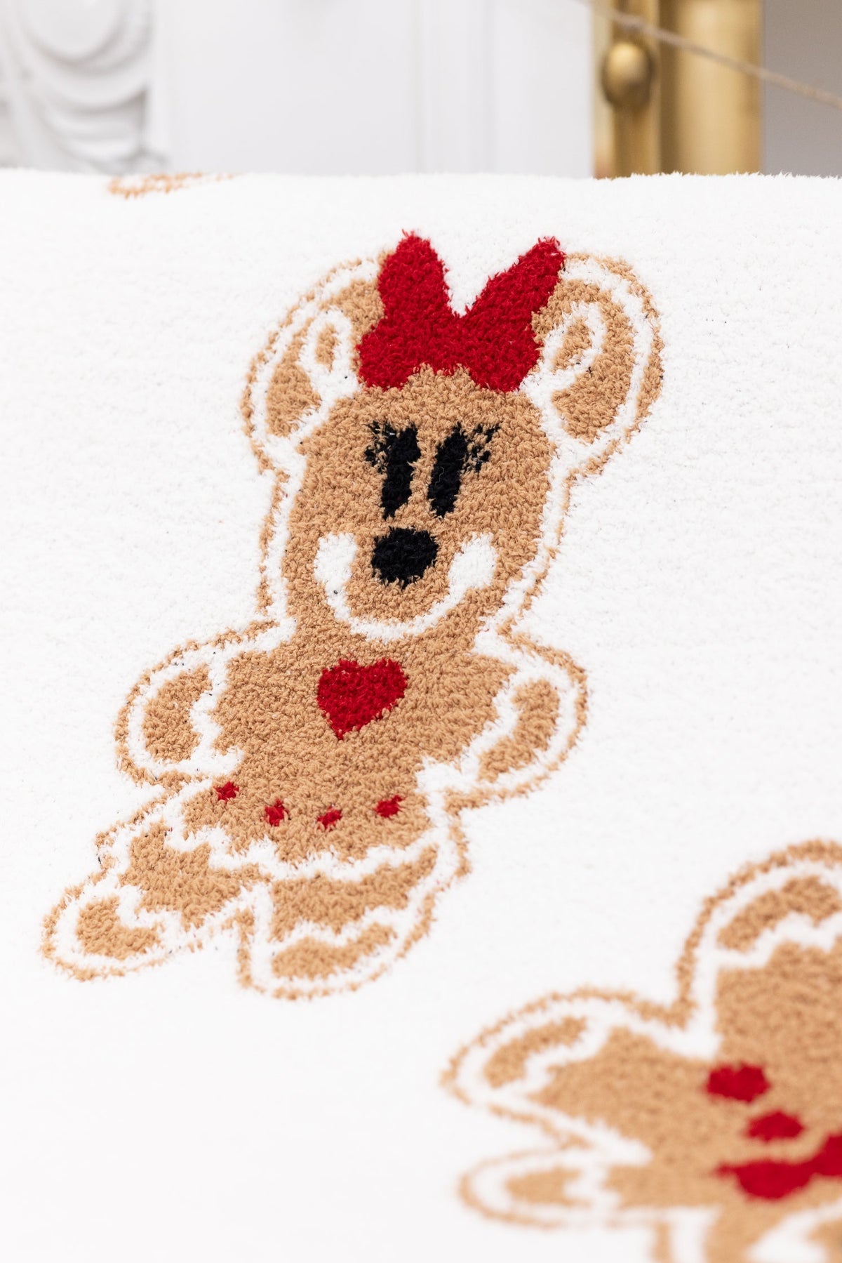 Mickey and Minnie Gingerbread Knitted Throw Blanket